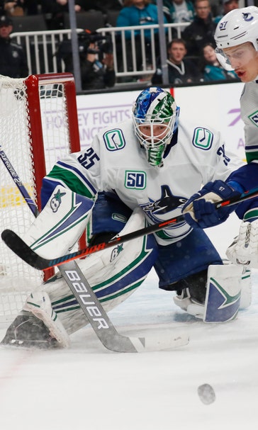 Pettersson scores twice, Canucks beat Sharks 5-2